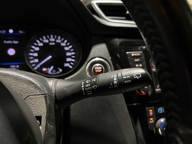 Nissan qashqai 1.3 dig-t n-connect 140pk 2019, l-595-rb - afbeelding 19 van  42