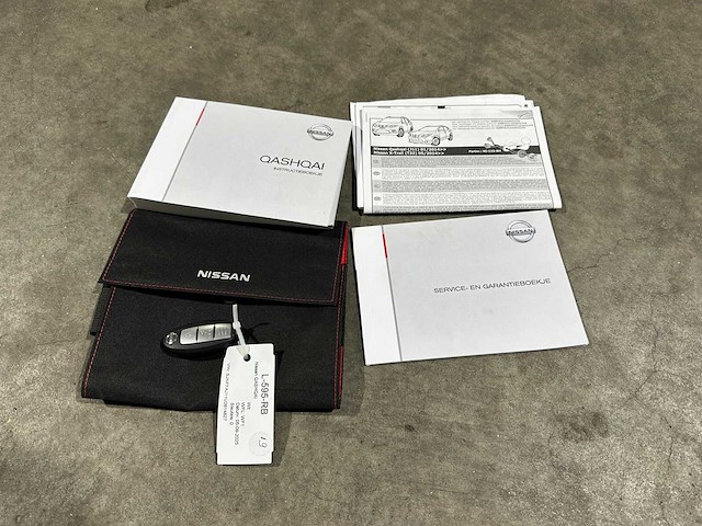 Nissan qashqai 1.3 dig-t n-connect 140pk 2019, l-595-rb - afbeelding 37 van  42