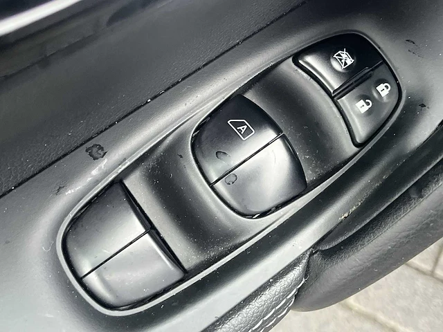 Nissan qashqai 1.6 acenta car 2016 | x-173-jn - afbeelding 4 van  29