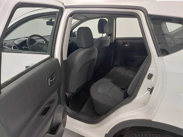 Nissan qashqai 1.6 acenta , rv-104-b - afbeelding 15 van  18
