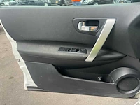 Nissan qashqai 1.6 connect edition 2013 | 30-zxg-6 - afbeelding 2 van  27