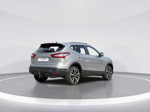 Nissan qashqai 1.6 tekna 2015 | gs-856-v - afbeelding 31 van  32