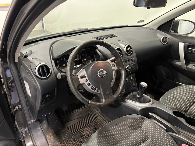 Nissan qashqai 1.6 visia zr-261-s - afbeelding 18 van  18