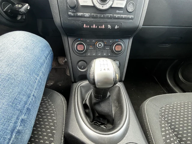 Nissan qashqai 1.6i 2wd acenta 115, 2009 - afbeelding 2 van  25