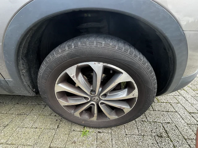 Nissan qashqai 1.6i 2wd acenta 115, 2009 - afbeelding 15 van  25