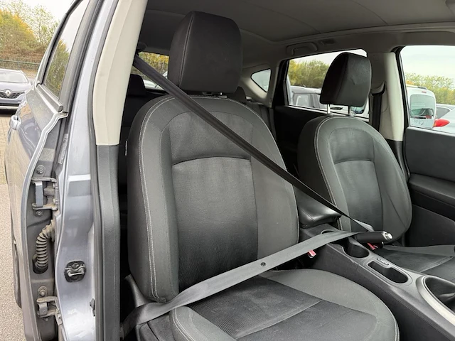 Nissan qashqai 1.6i 2wd visia, 2011 - afbeelding 16 van  32