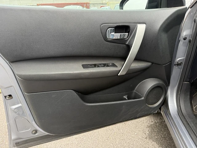 Nissan qashqai 1.6i 2wd visia, 2011 - afbeelding 29 van  32