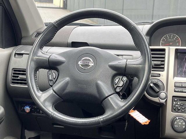 Nissan x-trail 2.5 elegance 2005 | 88-sg-dj - afbeelding 17 van  31