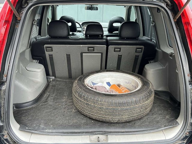 Nissan x-trail 2.5 elegance 2005 | 88-sg-dj - afbeelding 25 van  31