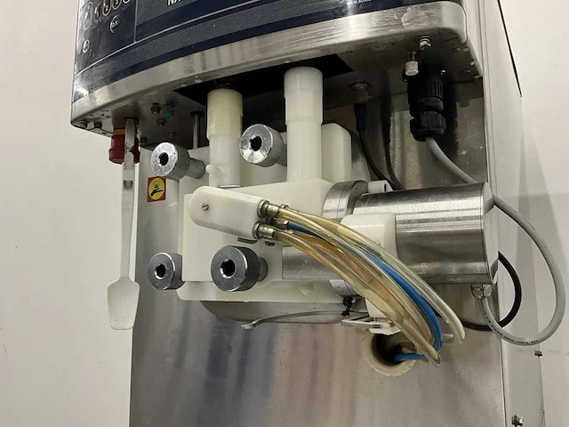 Nissei - na3348 giant combi - milkshake- en softijsmachine - afbeelding 8 van  12