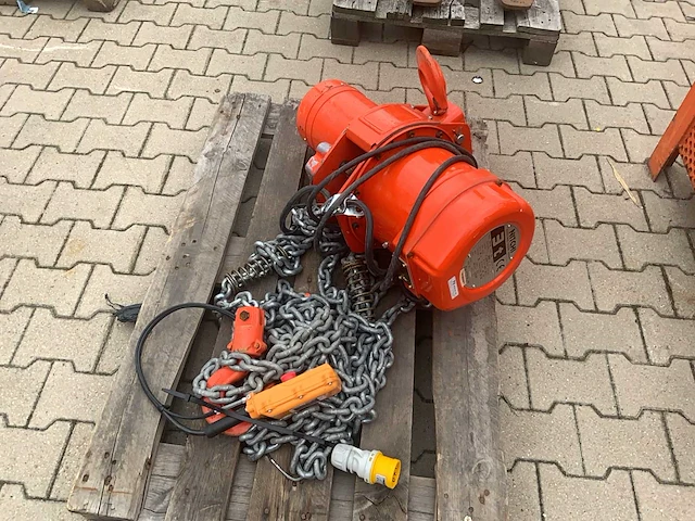 Nitchi mh-5 elektrische kettingtakel - afbeelding 1 van  4