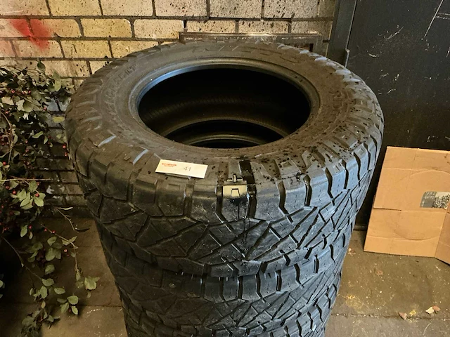 Nitto ridgegrappler banden 37x12.50r20lt (4x) - afbeelding 2 van  6