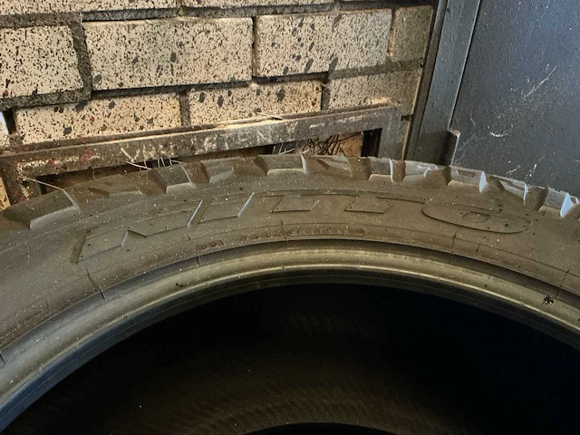 Nitto ridgegrappler banden 37x12.50r20lt (4x) - afbeelding 4 van  6
