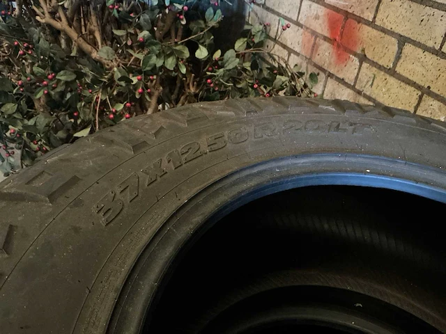 Nitto ridgegrappler banden 37x12.50r20lt (4x) - afbeelding 5 van  6