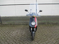 Niu - e-bromscooter - mqi+ sport - e-scooter - afbeelding 7 van  13