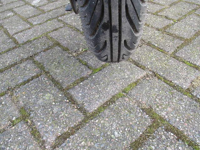 Niu - e-bromscooter - mqi+ sport - e-scooter - afbeelding 13 van  13