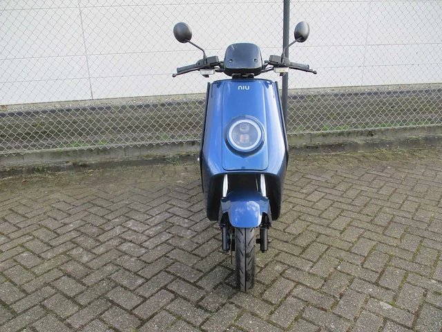 Niu - e-bromscooter - n1s sport - e-scooter - afbeelding 7 van  13