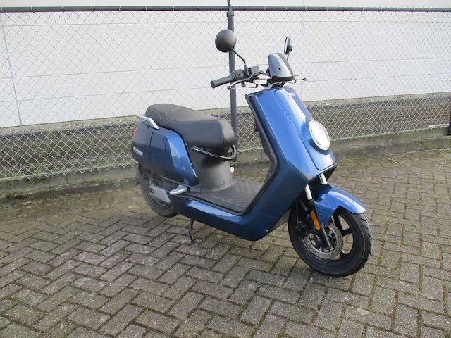Niu - e-bromscooter - n1s sport - e-scooter - afbeelding 9 van  13