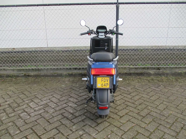 Niu - e-bromscooter - n1s sport - e-scooter - afbeelding 12 van  13