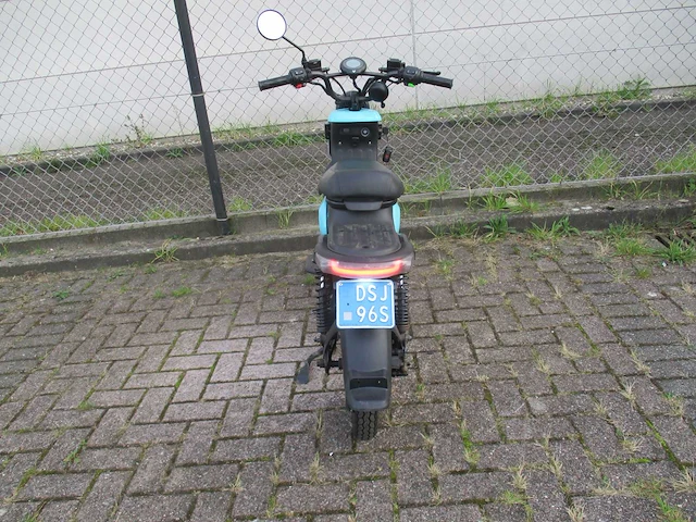 Niu - elektrische snorscooter - xpro u - e-scooter - afbeelding 10 van  11