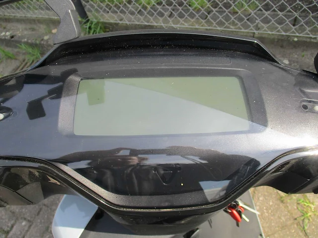Niu - mqi gt - elektrische bromscooter - e-scooter - afbeelding 8 van  18