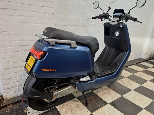 Niu n1s 45 km elektrische bromscooter - afbeelding 5 van  9
