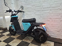 Niu pro b3 elektrische snorscooter - afbeelding 3 van  8