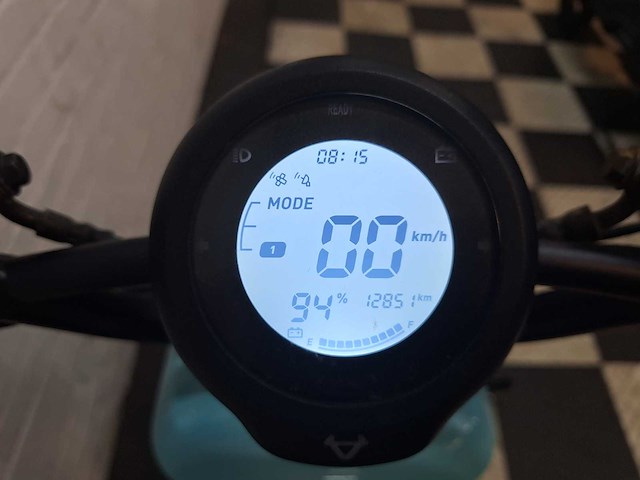 Niu pro b3 elektrische snorscooter - afbeelding 4 van  8