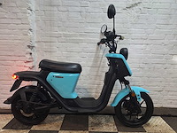 Niu pro b3 elektrische snorscooter - afbeelding 6 van  8