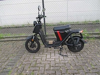 Niu xpro - snorscooter - u1 - e-scooter - afbeelding 1 van  11