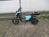 Niu xpro u alleen voor onderdelen - e- snorscooter - e-scooter - afbeelding 1 van  11