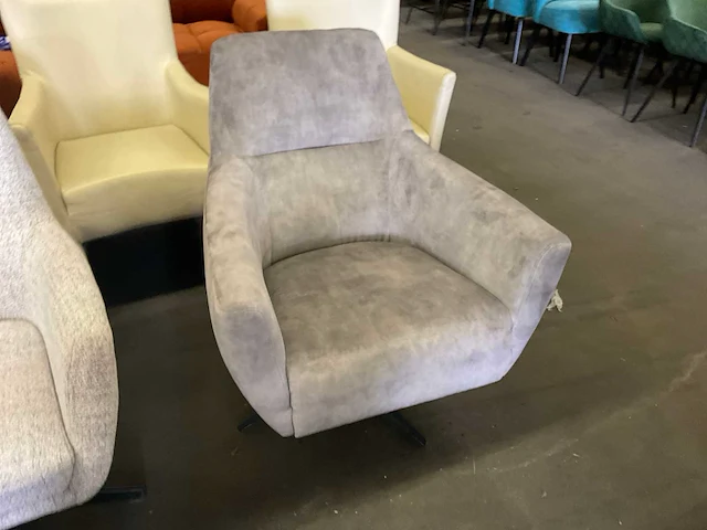 Nivor draaibare fauteuil - afbeelding 2 van  8