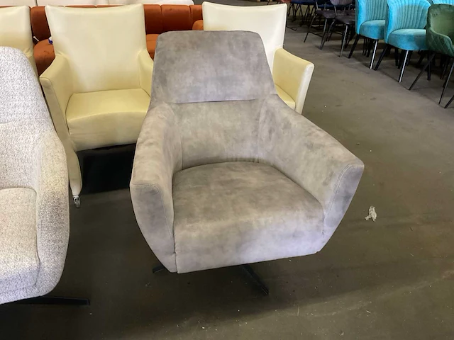 Nivor draaibare fauteuil - afbeelding 3 van  8