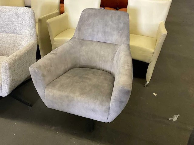 Nivor draaibare fauteuil - afbeelding 4 van  8
