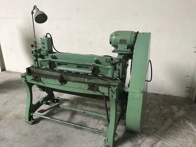 Nn - 1080 x 2 - guillotineschaar - afbeelding 4 van  5