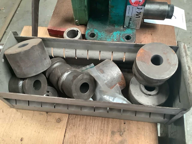 Nn - profielbuigmachine - afbeelding 3 van  3