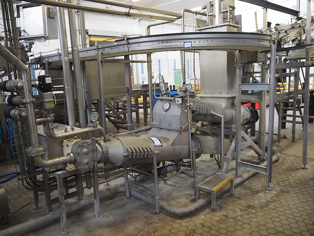 Nn 90° curve conveyor - afbeelding 1 van  6