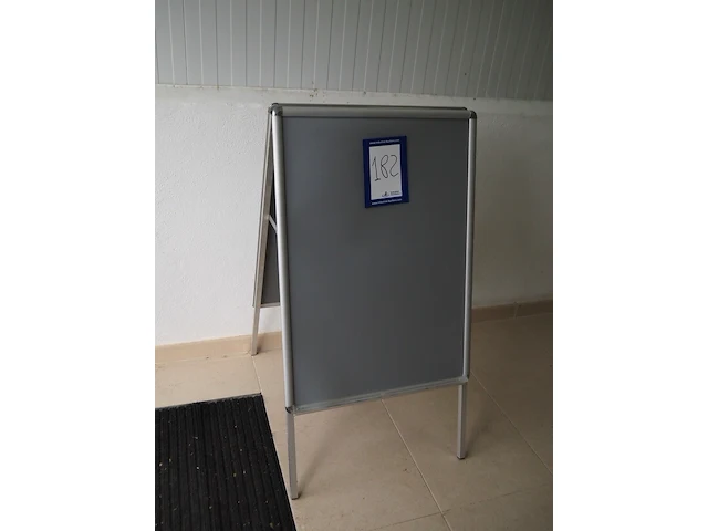 Nn advertising board - afbeelding 2 van  2