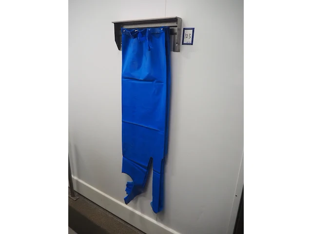 Nn apron holder - afbeelding 1 van  2