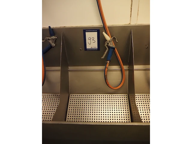Nn apron washing station - afbeelding 5 van  8