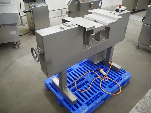 Nn bandsaw - afbeelding 8 van  13