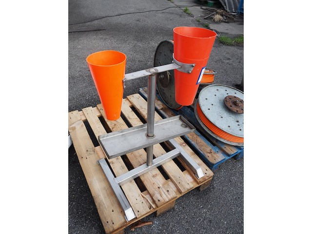 Nn bleeding cones - afbeelding 2 van  7