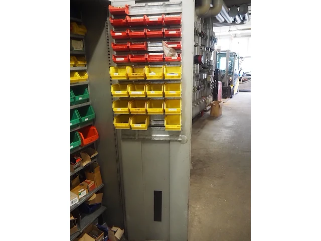 Nn bolts and nuts - afbeelding 13 van  15