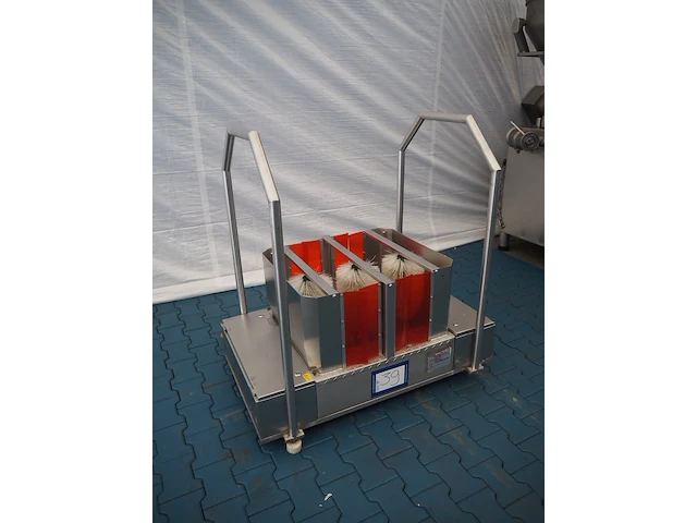 Nn boot cleaner - afbeelding 7 van  14
