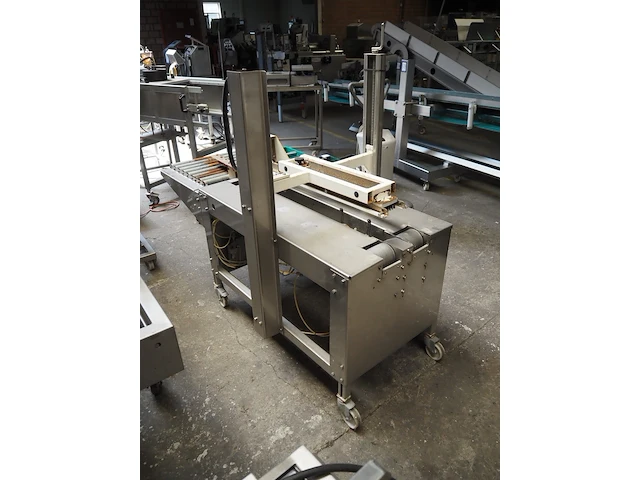 Nn box closing machine - afbeelding 7 van  13