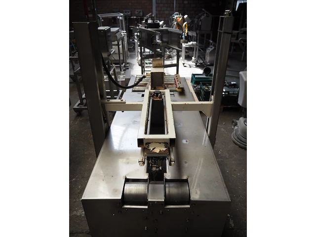 Nn box closing machine - afbeelding 9 van  13
