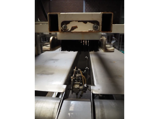 Nn box closing machine - afbeelding 10 van  13