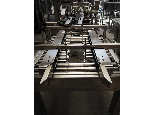 Nn box closing machine - afbeelding 9 van  12