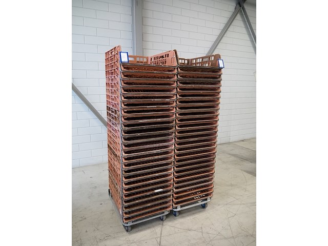 Nn bread crates - afbeelding 1 van  11