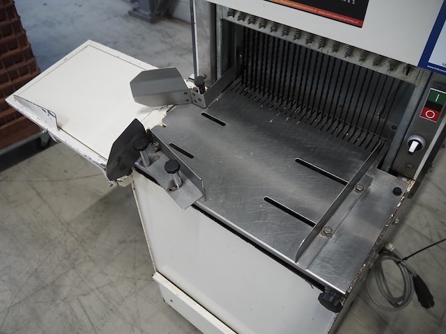 Nn bread slicer - afbeelding 11 van  12